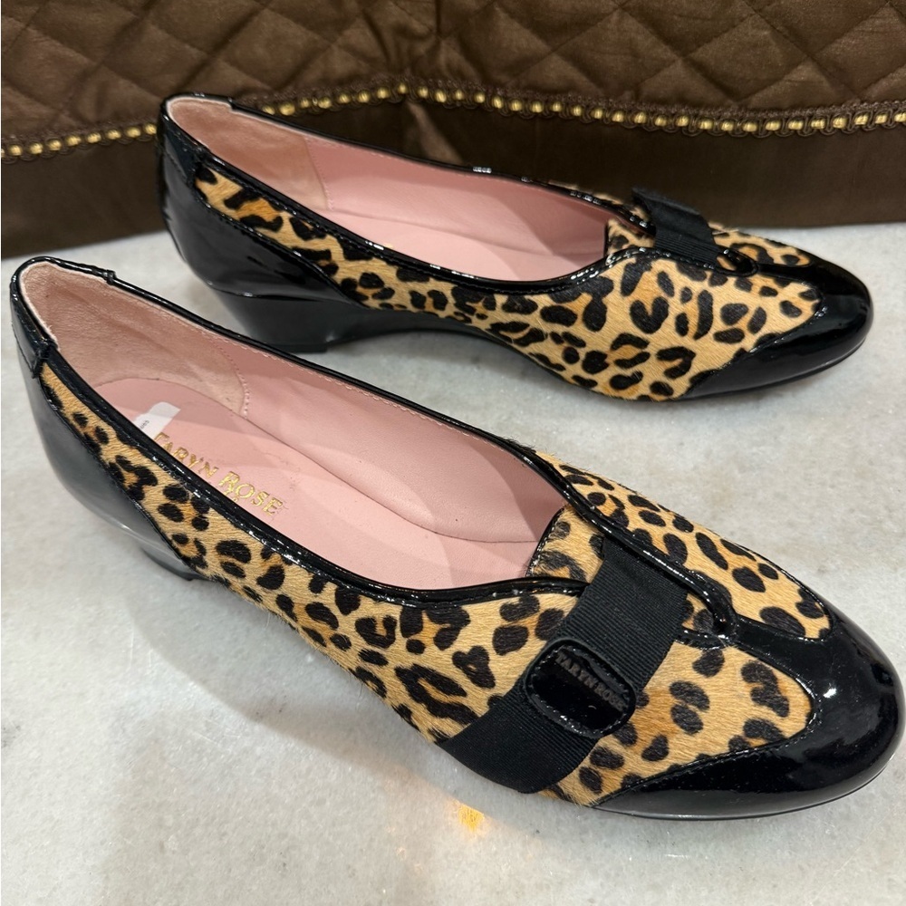 Taryn Rose Black and Tan Leopard Flats - Picture 2 of 5